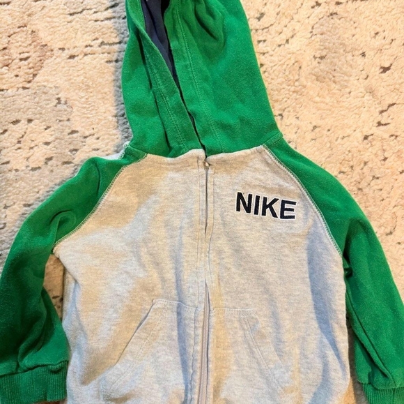 Nike Kids Green and Gray Hoodie - Picture 8 of 8